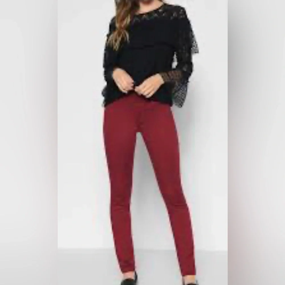 7 For All Mankind B(air) Skinny Jeans in Oxblood